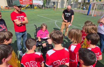 Michele esordisce come arbitro ufficiale